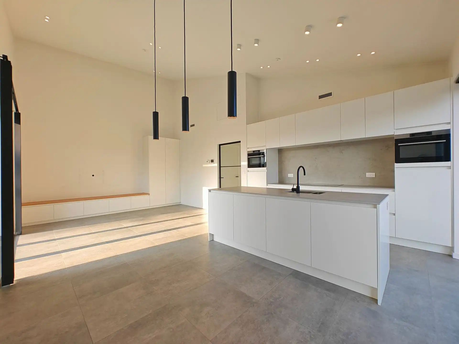 Modern en luxueus penthouse op toplocatie met een adembenemend uitzicht op de mijnschachten van Connecterra!  foto 5