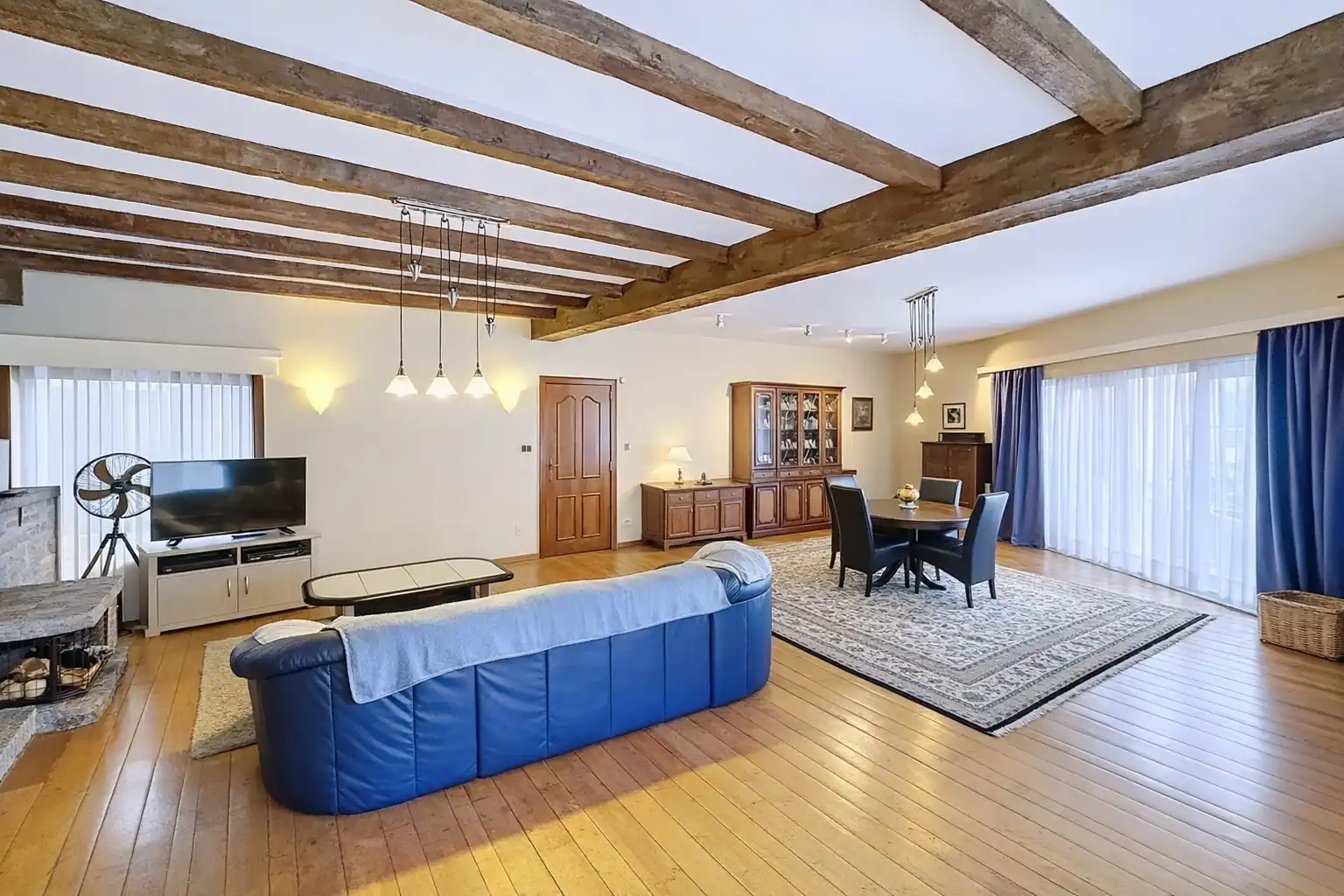 Opbrengsteigendom bestaande uit 3 appartementen + handelsgelijkvloers gelegen in het centrum foto 14