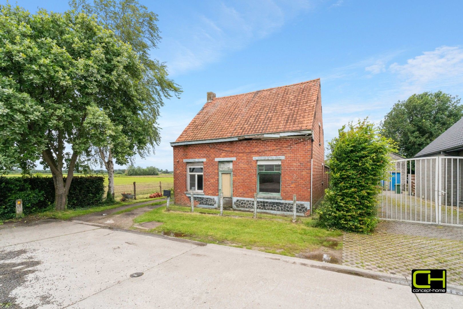 Te renoveren woning te koop in Sleidinge foto 16