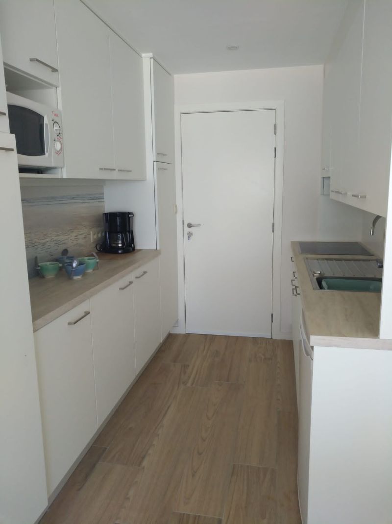 Studio met panoramisch zeezicht foto 4