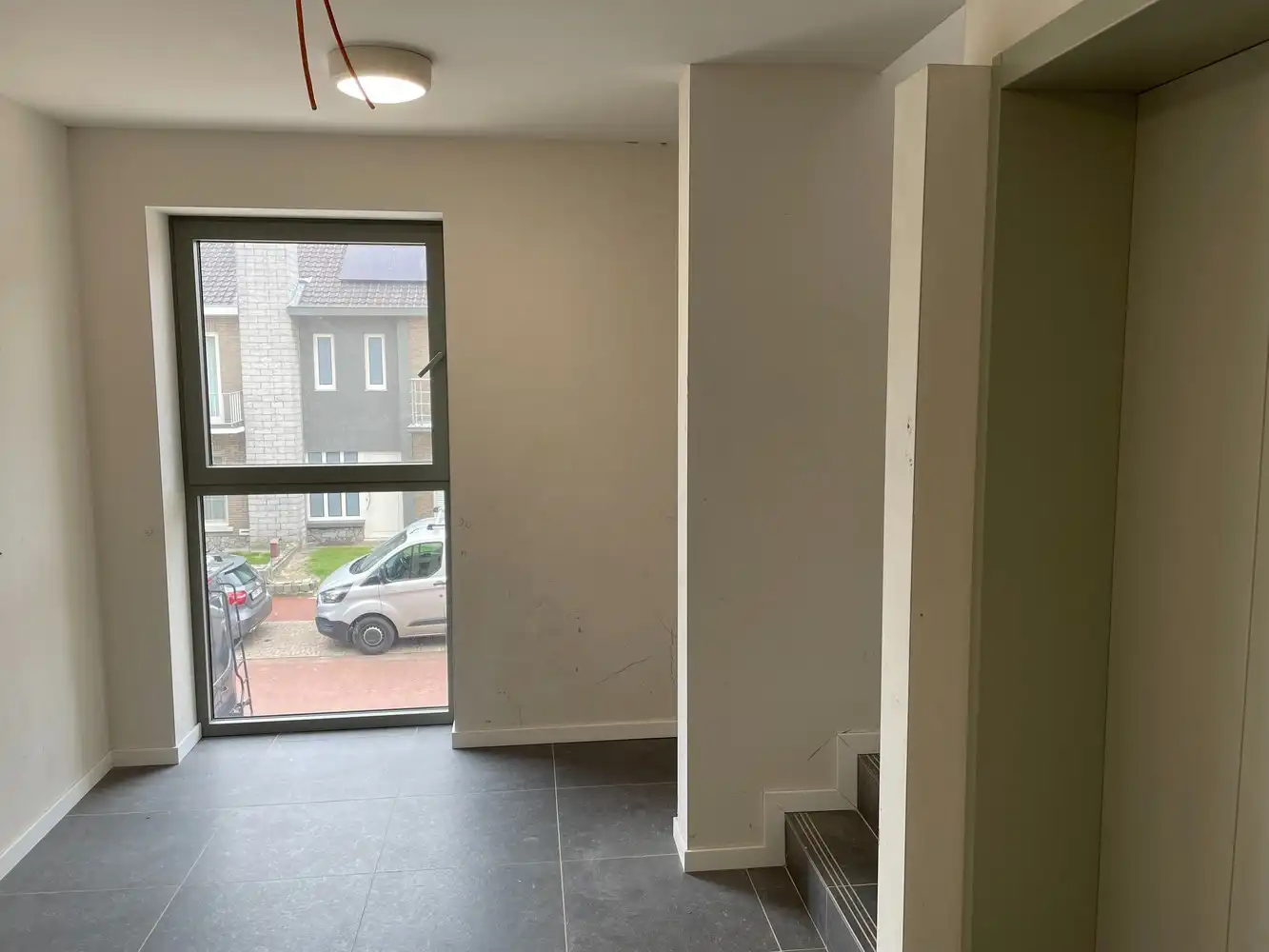 Prachtig nieuwbouw appartement van 3 jaar oud zéér rustig gelegen in het centrum met 2 slaapkamers en ruim terras. foto 19