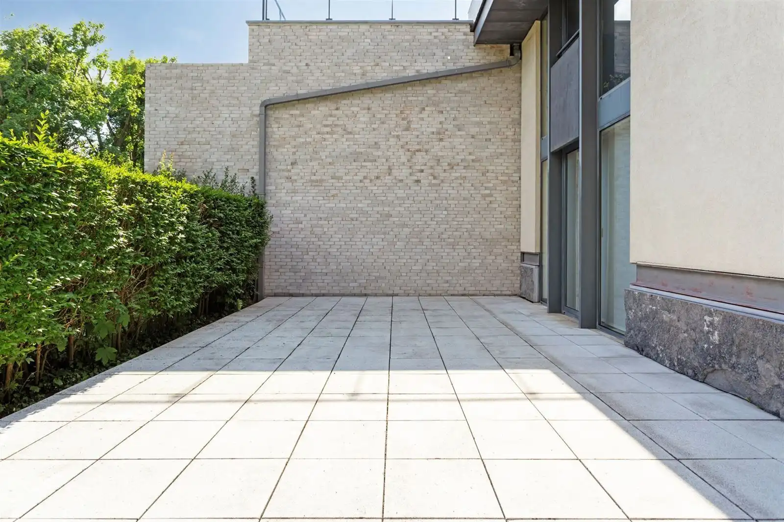 Praktijk (label B) met 4 staanplaatsen en ruim terras  foto 22