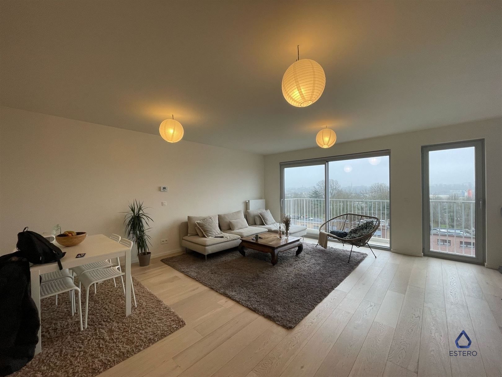 Luxueus tweeslaapkamer appartement te huur  foto 5