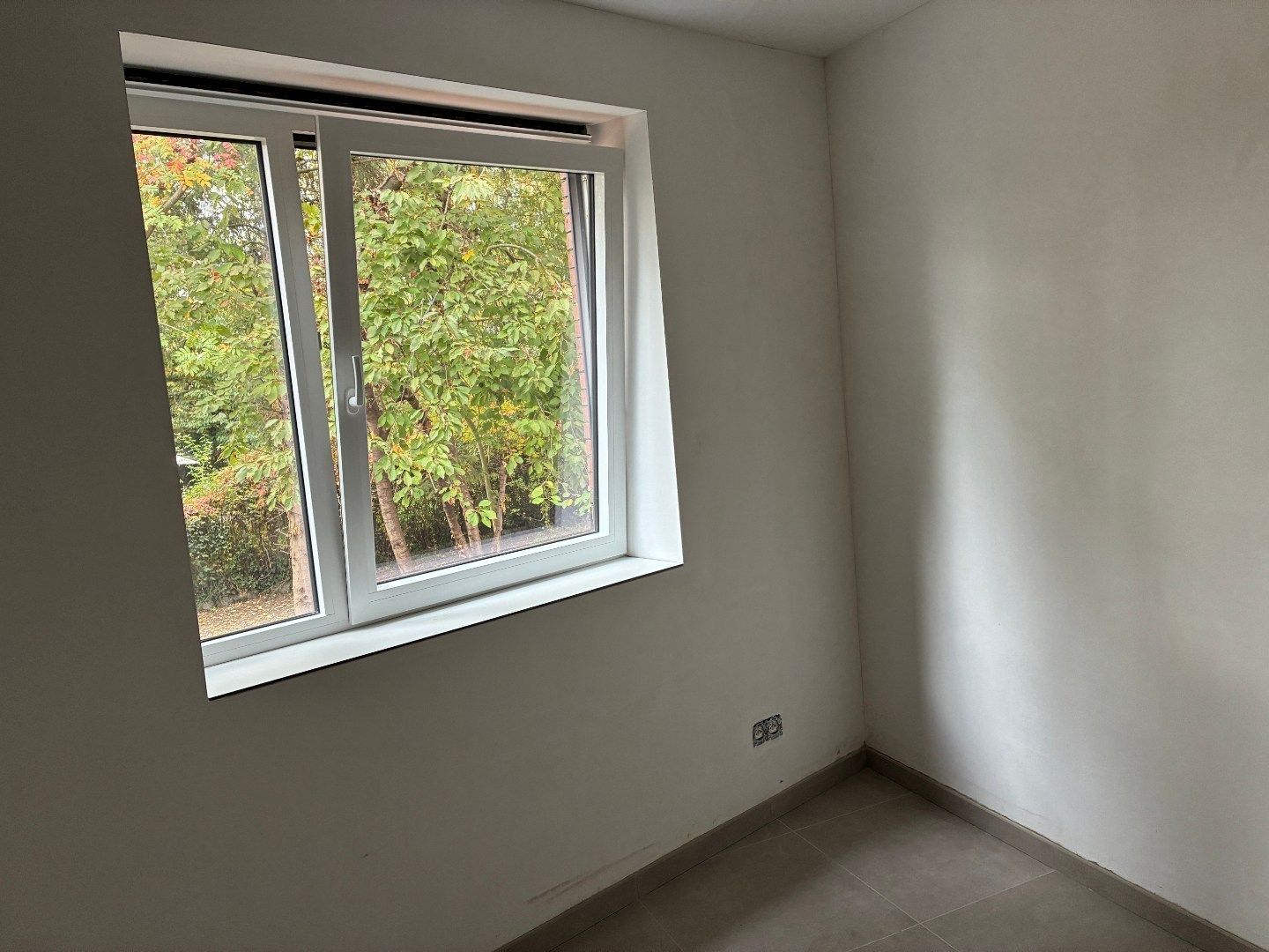 Wonen tussen bomen foto 21