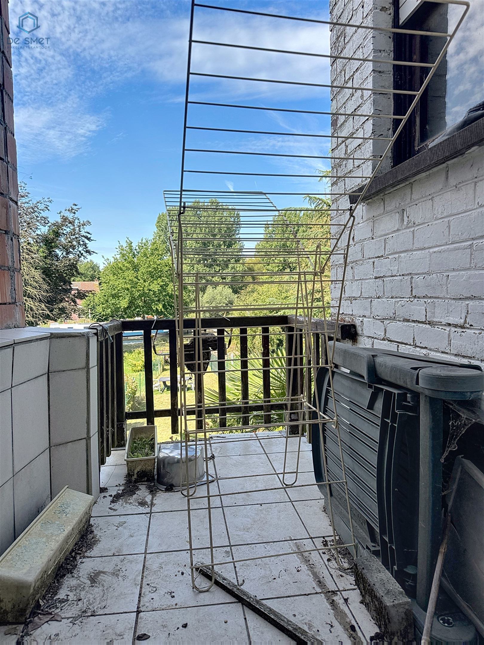 TOTAAL TE RENOVEREN WONING MET 2 SLP EN KLEIN TERRAS foto 9
