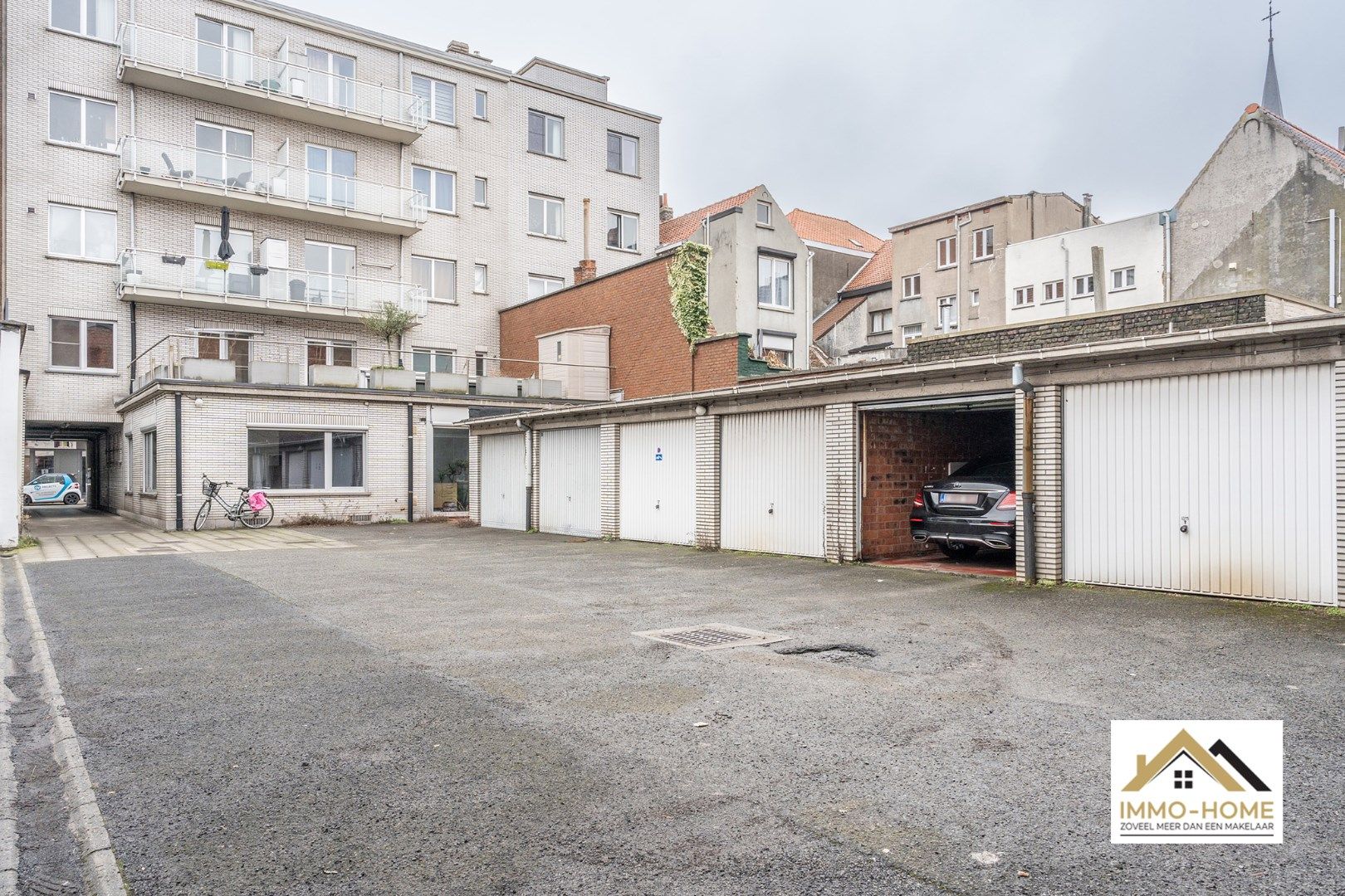 Instapklaar ruim appartement met TOPligging,dicht bij E17,UZ Gent, station foto 25