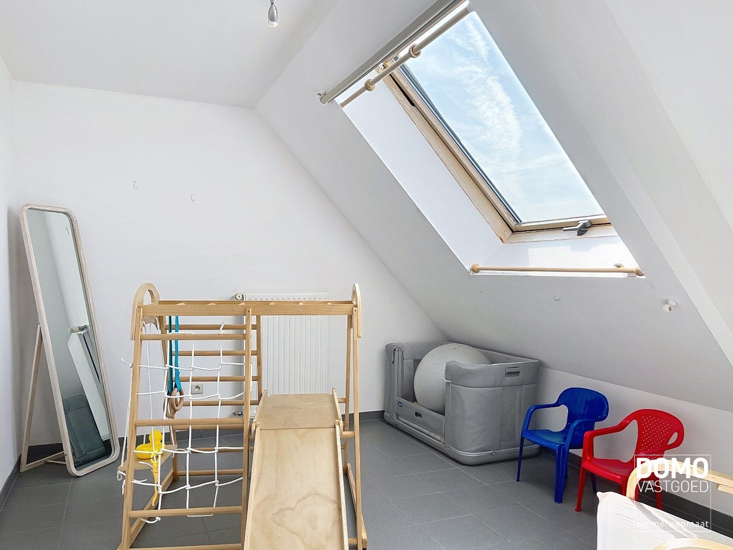 RUIM DUPLEXAPPARTEMENT MET 3 SLAAPKAMERS TE LUMMEN foto 15