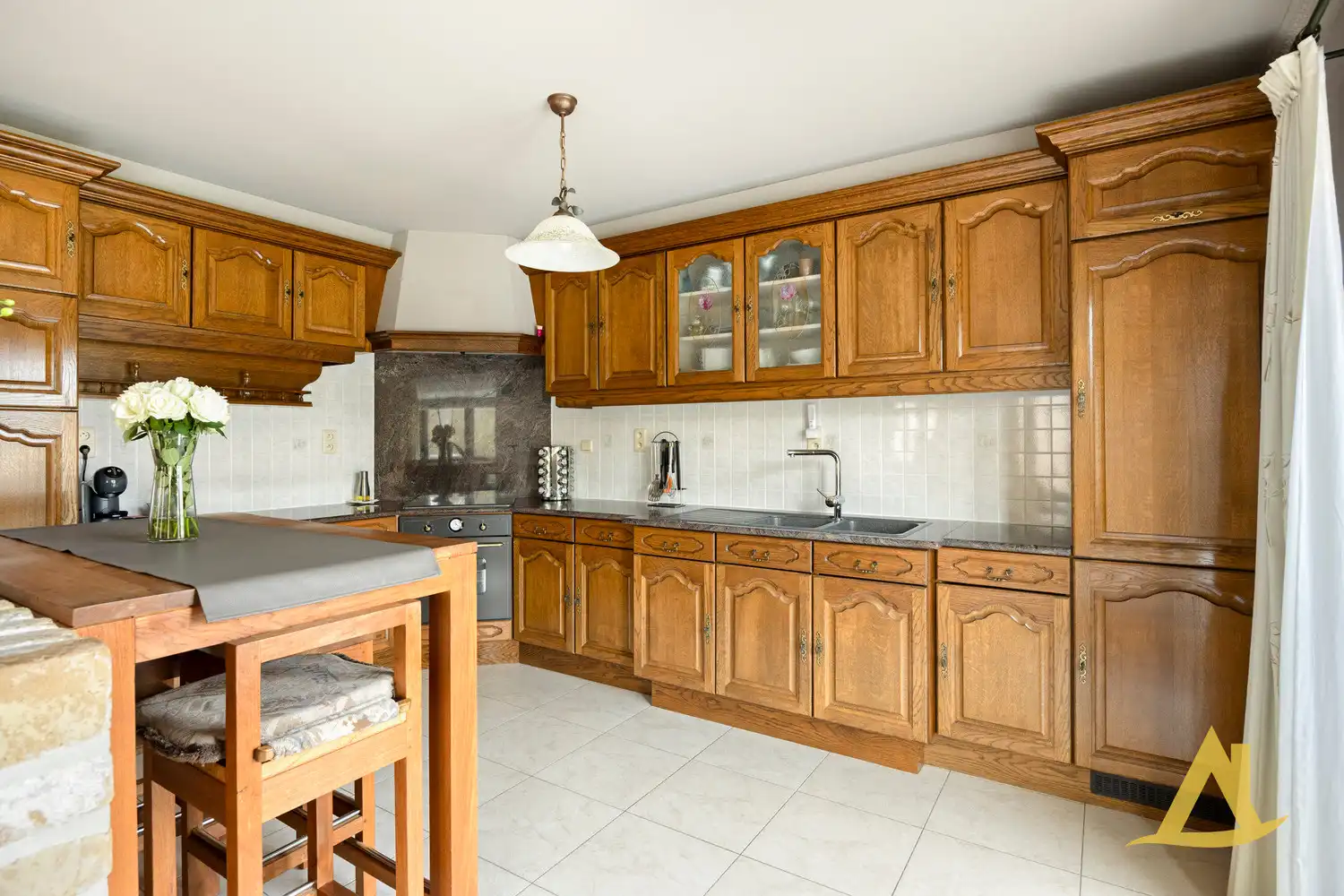 PRACHTIGE WONING IN LANDELIJKE STIJL TE LOKSBERGEN! foto 9