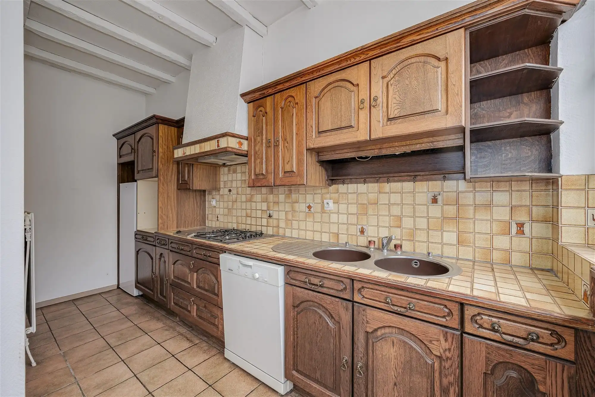 Uniek hoekperceel met handelshuis + garage + appt foto 21