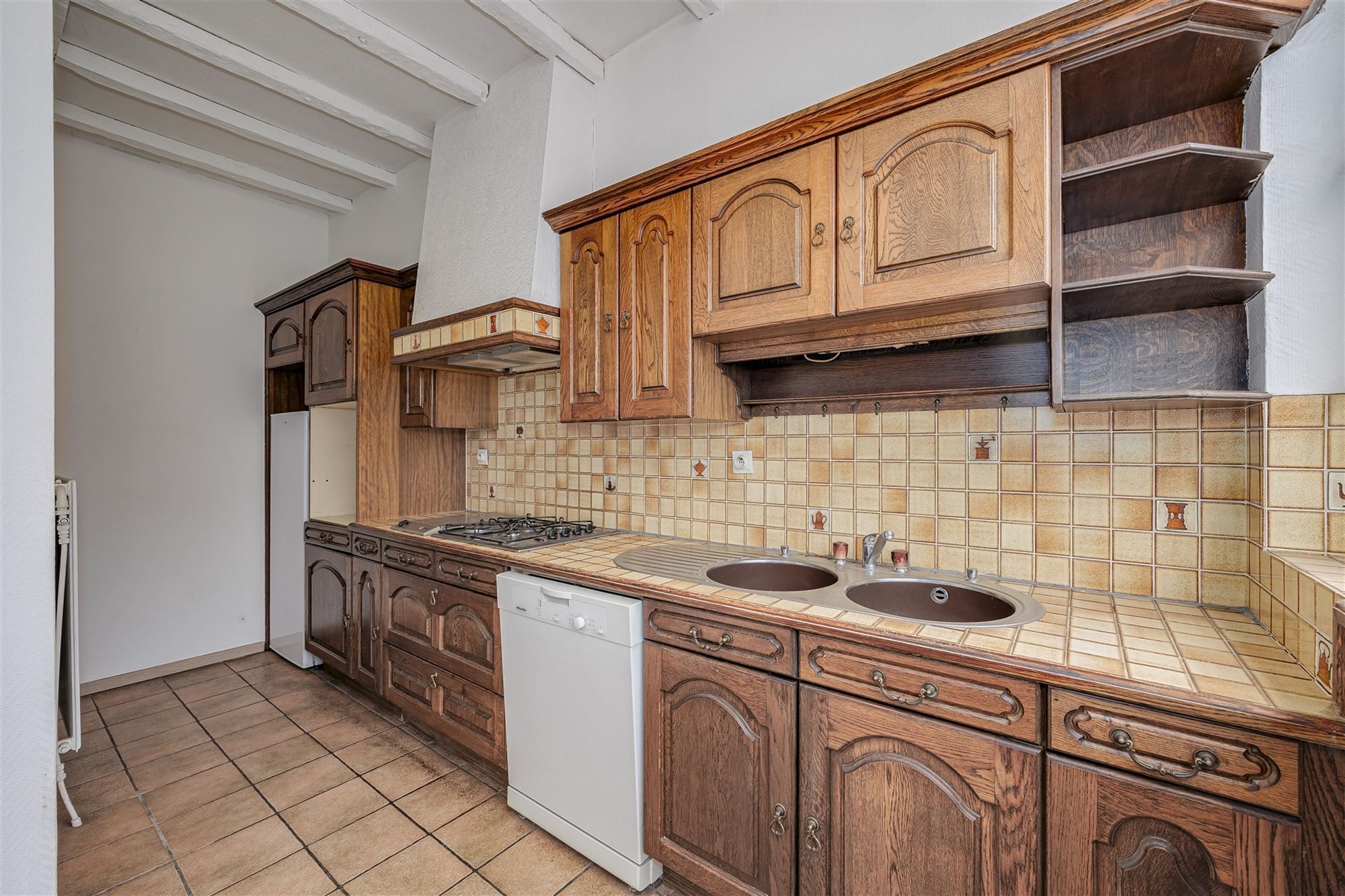 Uniek hoekperceel met handelshuis + garage + appt foto 21