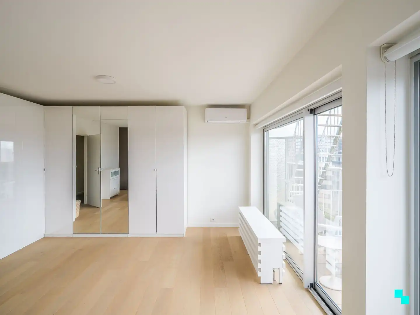 Stijlvol appartement nabij de Sint-Lievenspoort foto 22