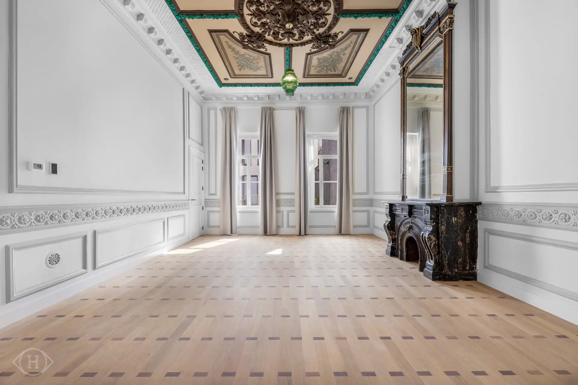 Stijlvol historisch appartement op de Bondgenotenlaan foto 12