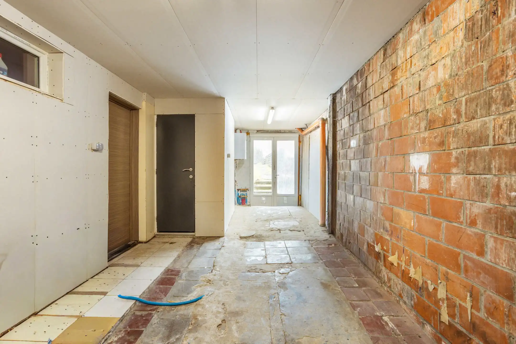 Ruime gezinswoning met aangename zuid-gerichte tuin. foto 12