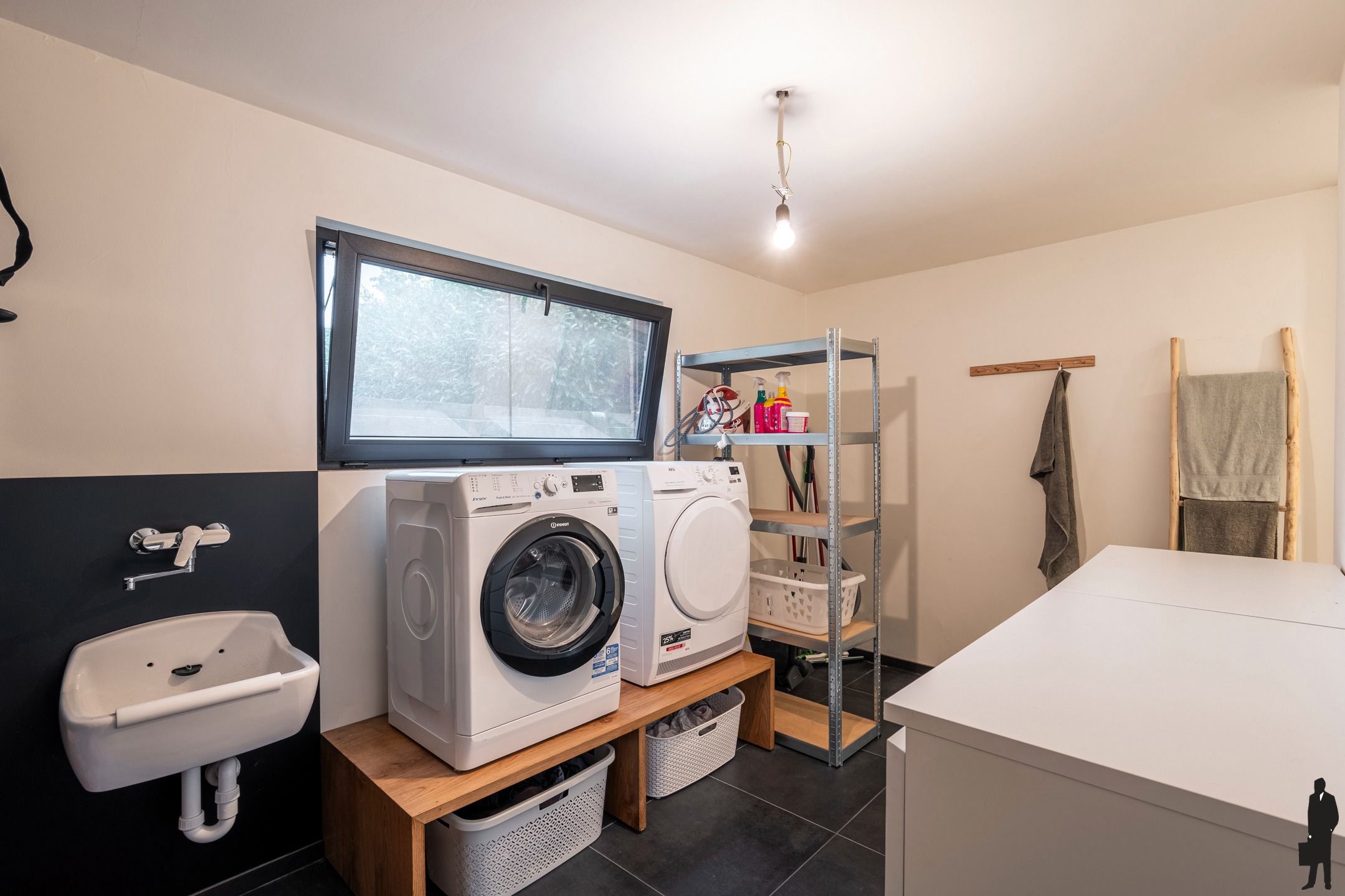 Gezellig gerenoveerde woning met tuin en garage in Kasterlee foto 9