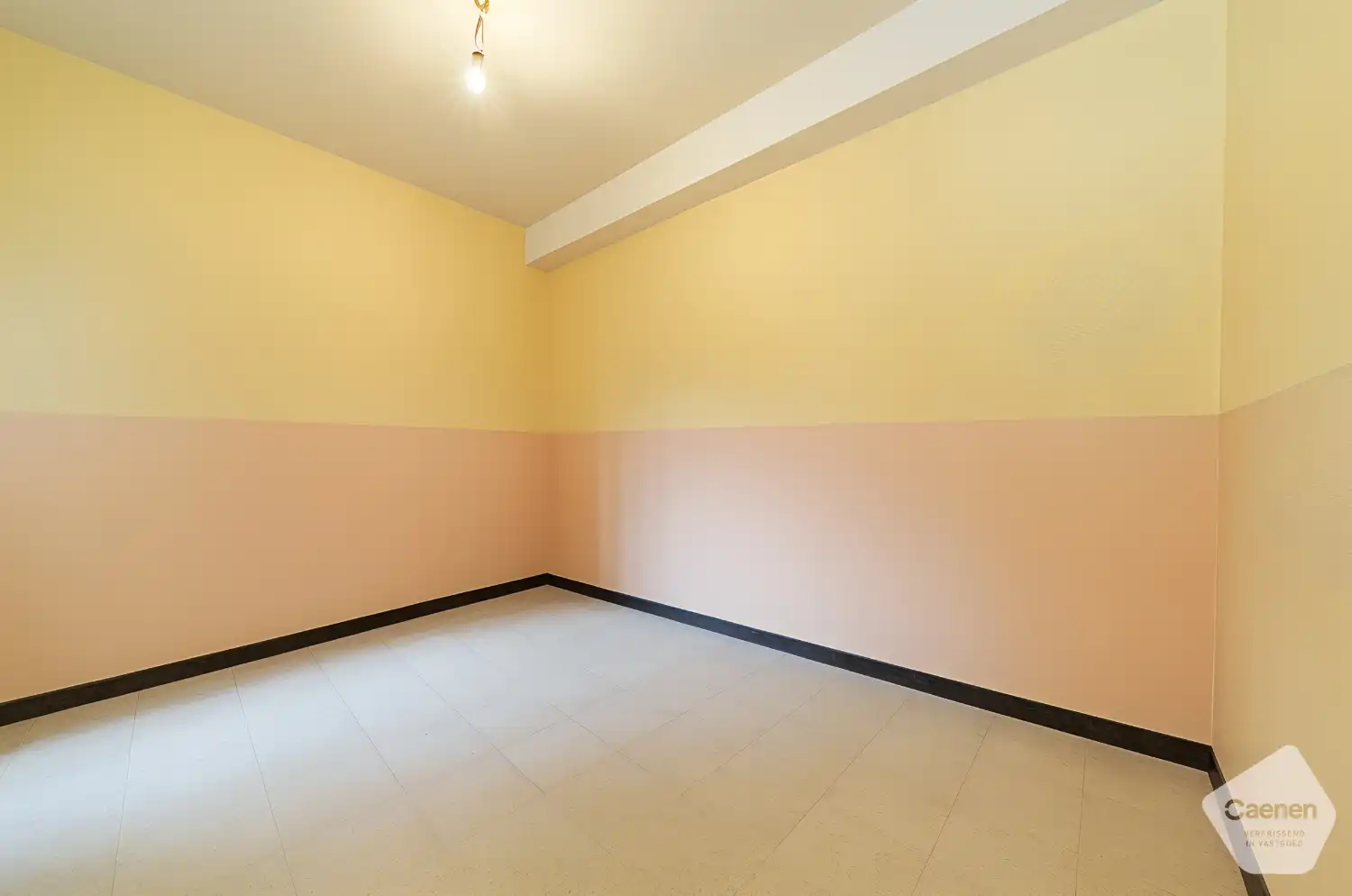 Te koop – Gelijkvloers handelspand met berging en woonmogelijkheid foto 8