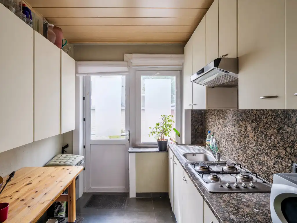 Ruim 2-slaapkamerappartement met zonnig terras in de Sint-Machariuswijk foto 9