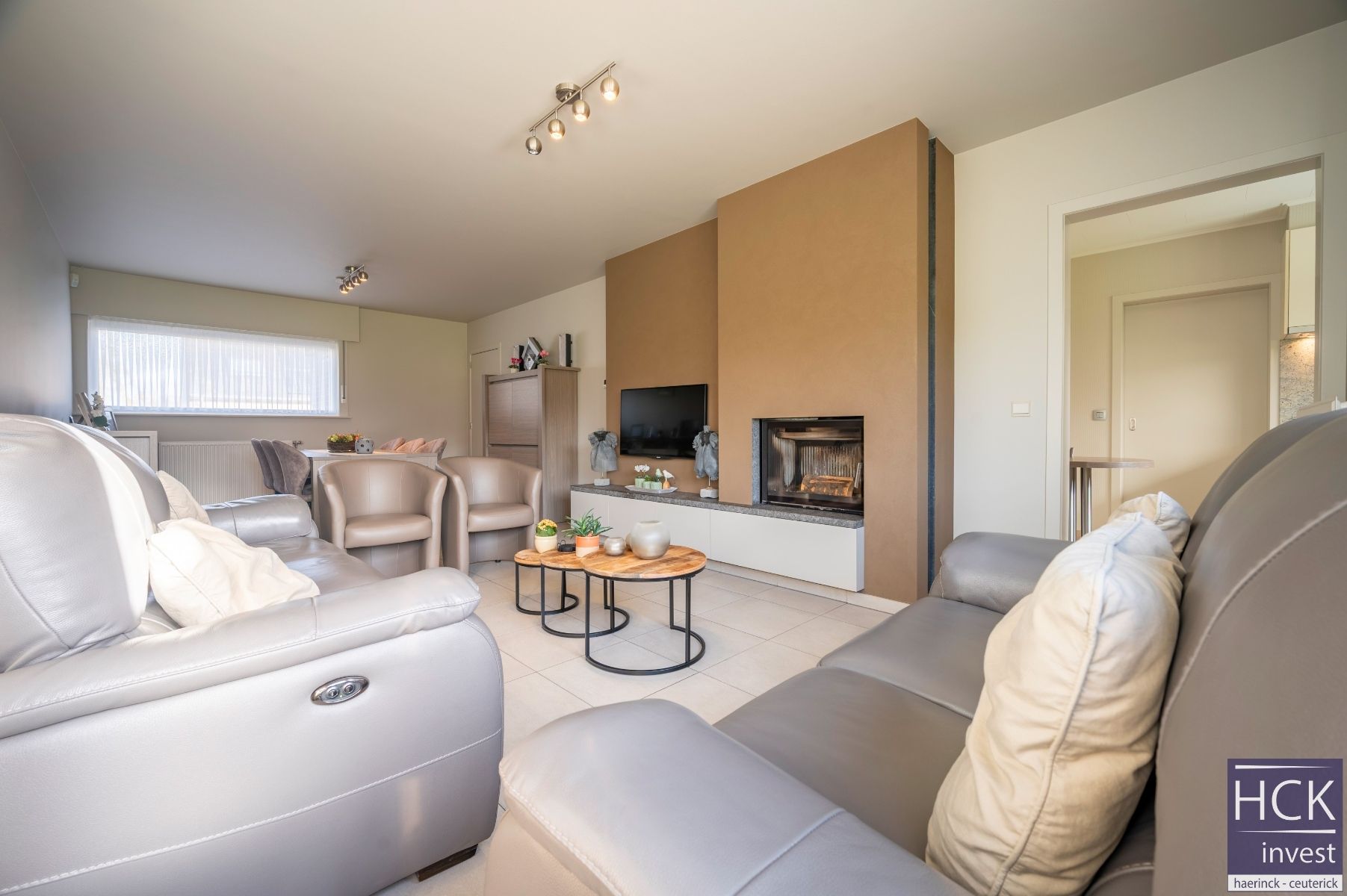 KRUISHOUTEM - Energiezuinige & instapklare woning met 4 SLPK. op toplocatie! foto 6