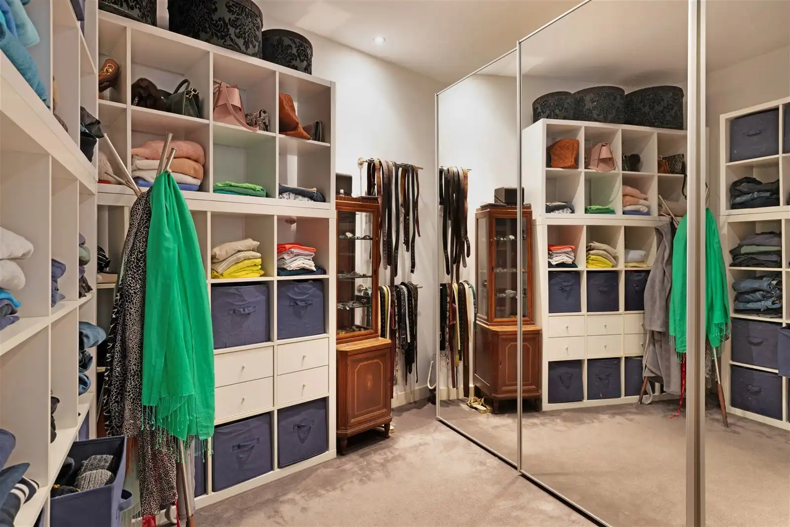 Ruime woonst met handelspand te Wetteren! foto 18