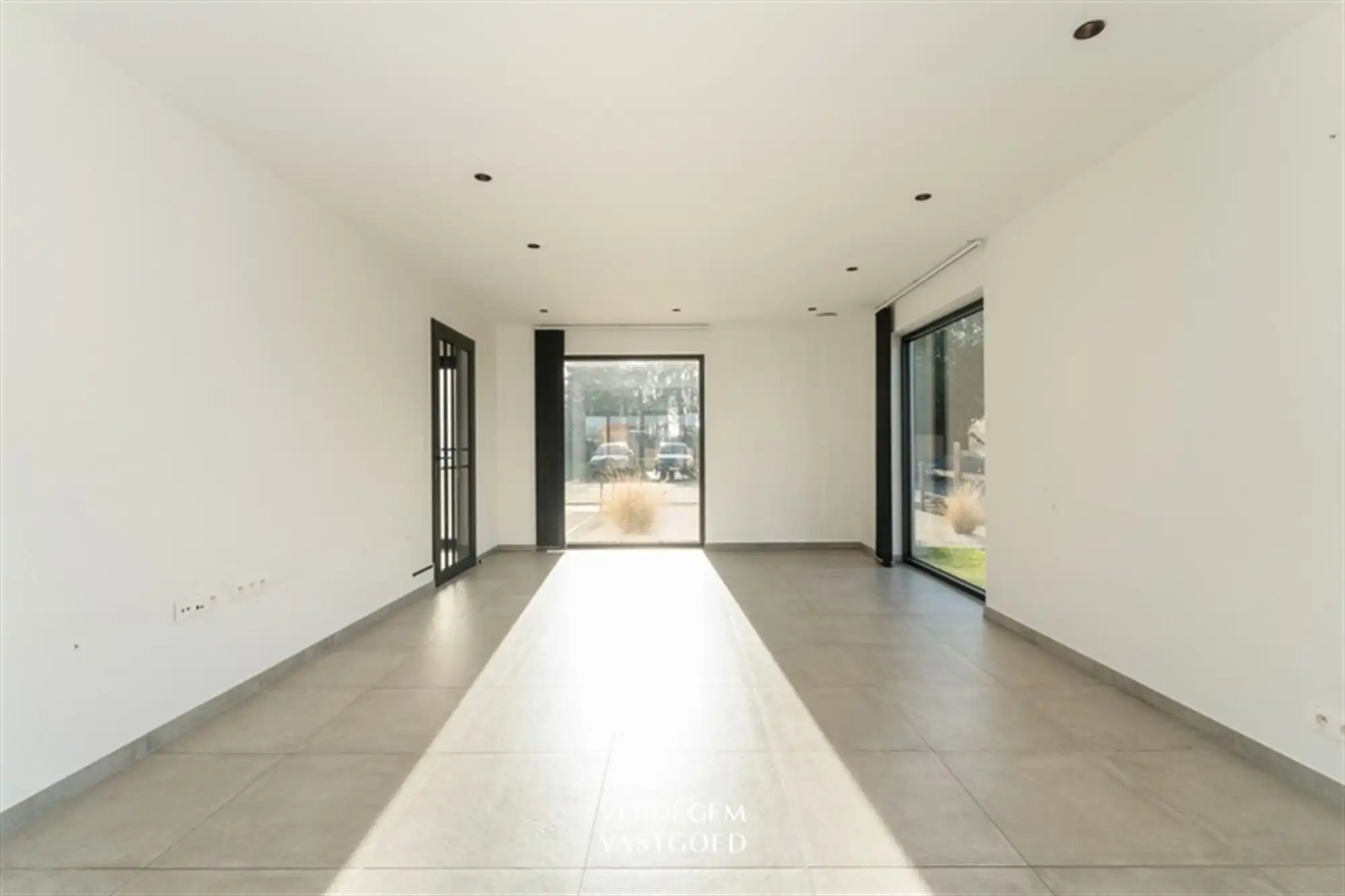 Knappe nieuwbouwwoning met 3 slaapkamers en weidse zichten foto 8