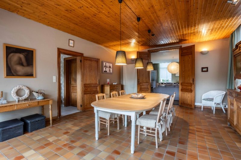 Te koop: Karaktervol voormalig gemeentehuis in hartje Horebeke foto 6