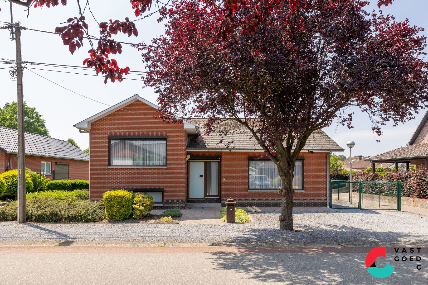 Huis te koop foto {{pictureIndex}}