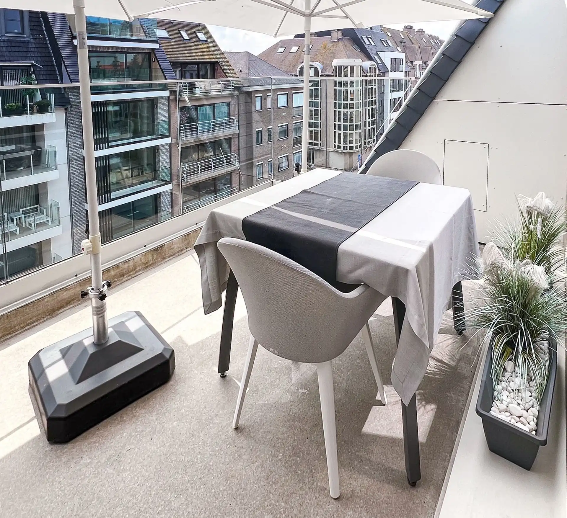 Appartement 2 slaapkamers foto {{pictureIndex}}