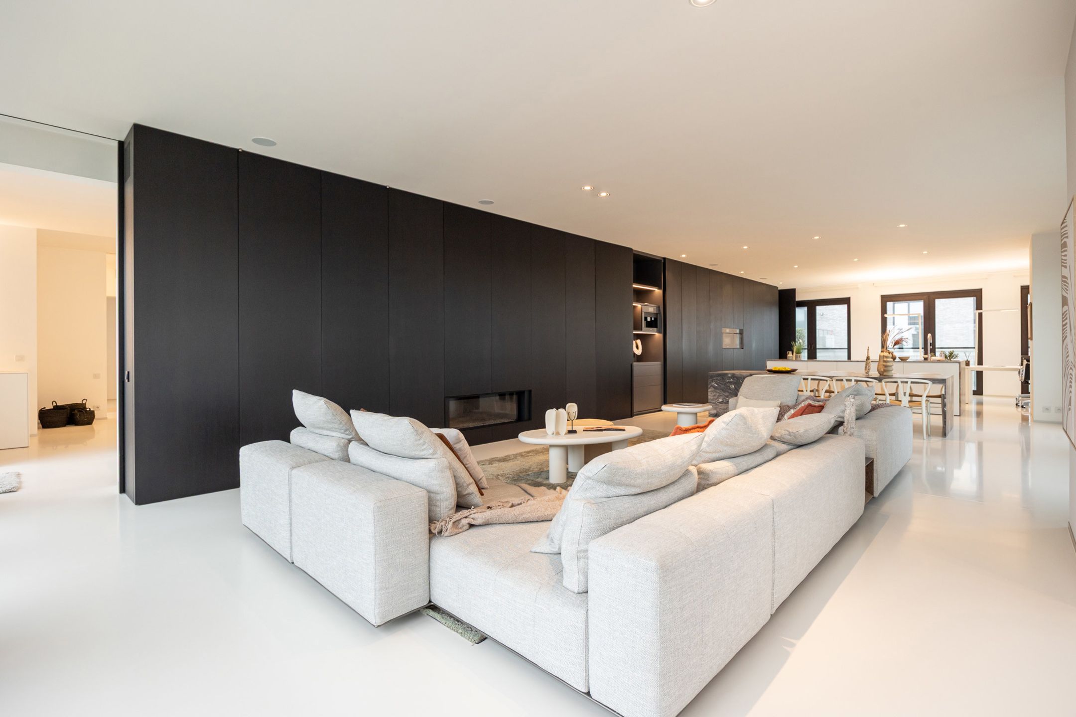 OOSTENDE - Uitzonderlijke penthouse met zicht op zee foto {{pictureIndex}}