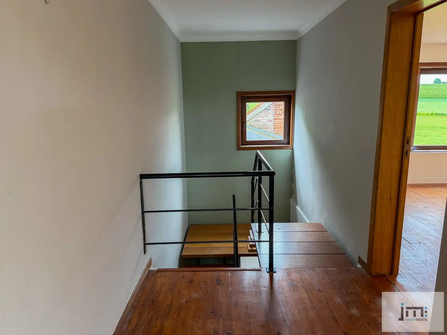 Gerenoveerde woning met tuin foto 5