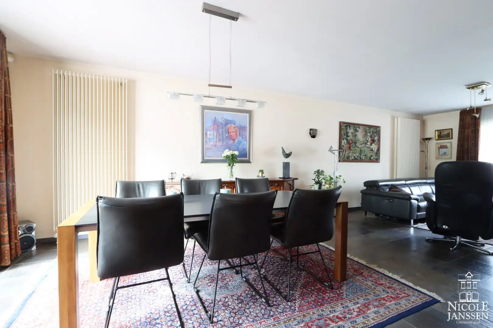 Goed onderhouden gezinswoning met diepe tuin met zwembad foto 7