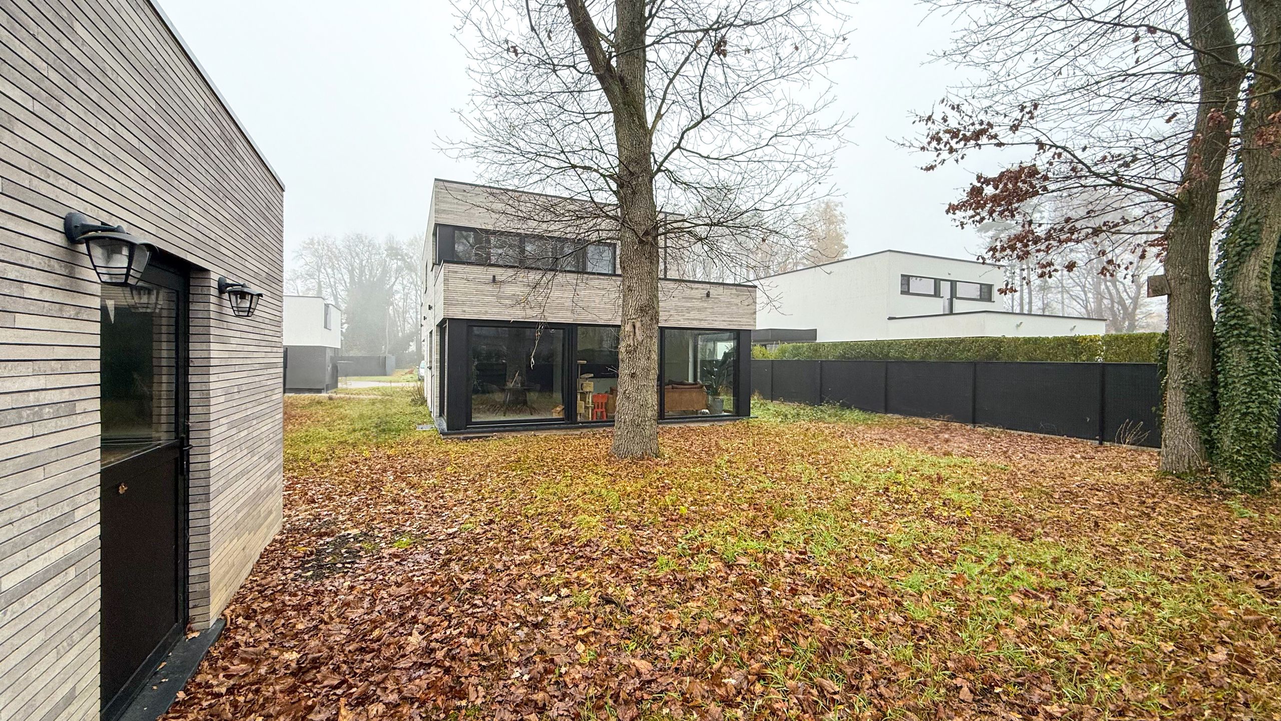 Exclusieve villa met hoogwaardige afwerking Genk! foto 44