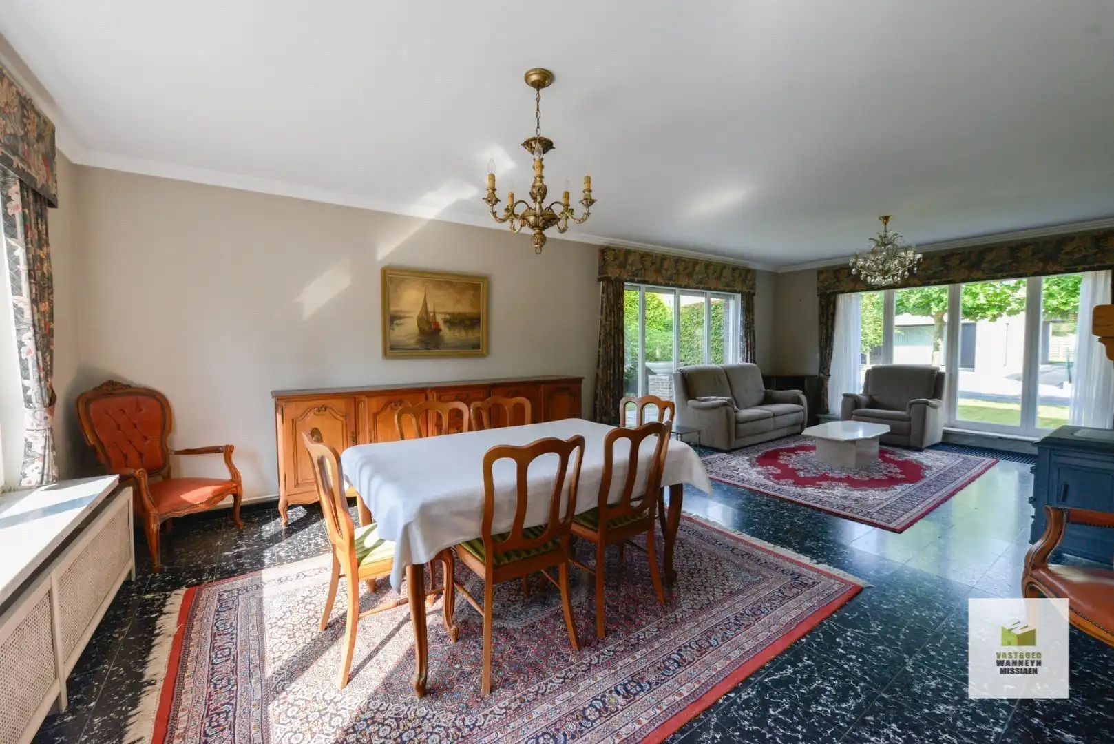 Karaktervolle woning op 1.246 m2 met gelijkvloerse slaapkamer/speelkamer foto 11