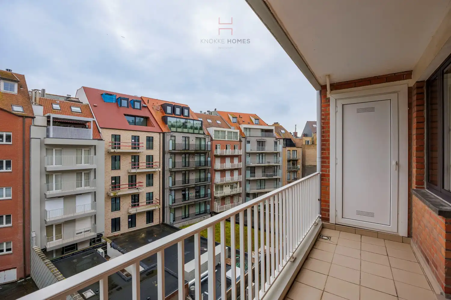3-kamerappartement met frontaal zeezicht aan het Albertplein foto 21