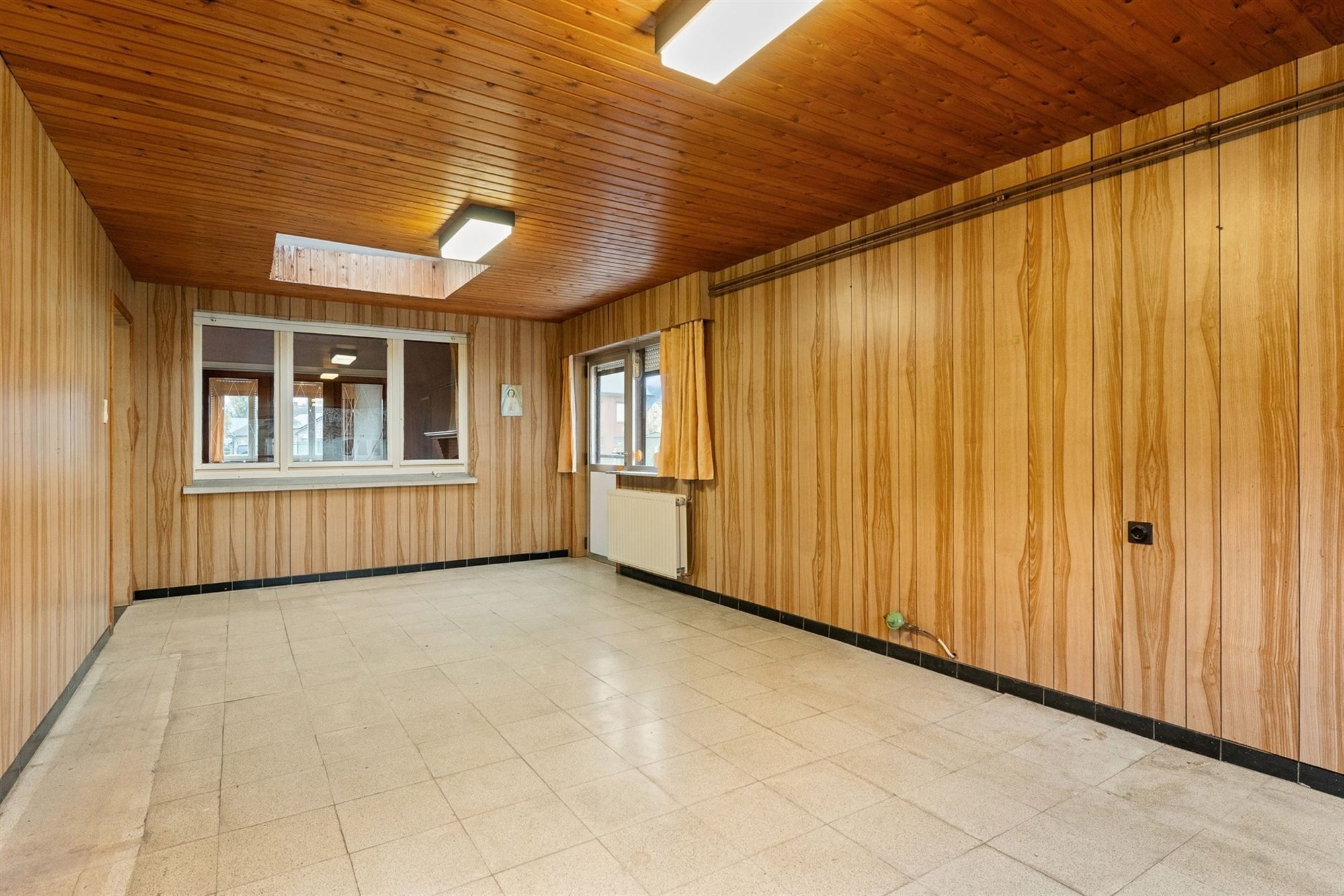 RUIME TE RENOVEREN WONING OP PERCEEL VAN 12 ARE MET ZICHT OP TERRIL foto 11