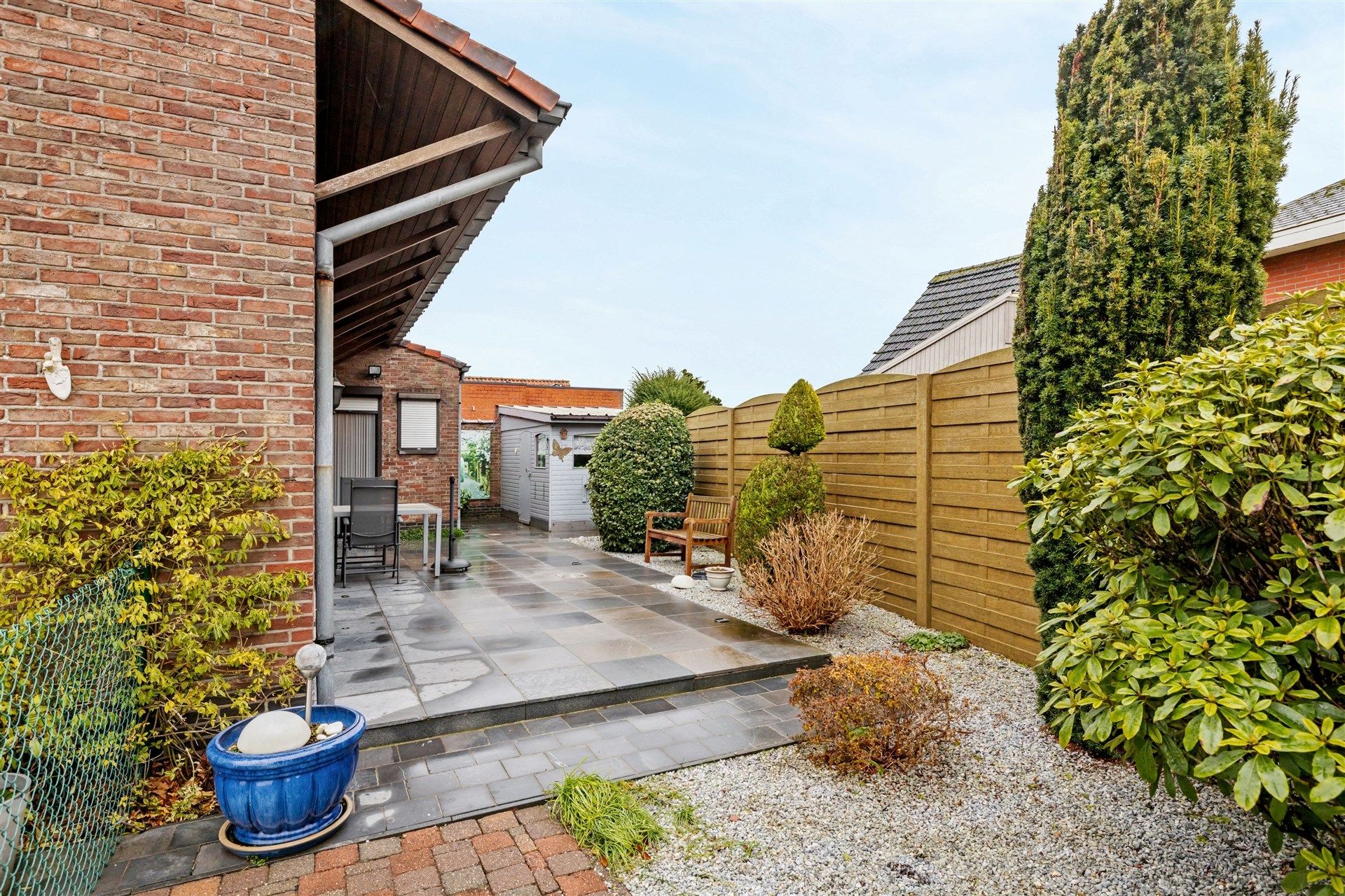 Charmante gezinswoning met 3 slaapkamers en inpandige garage foto 28