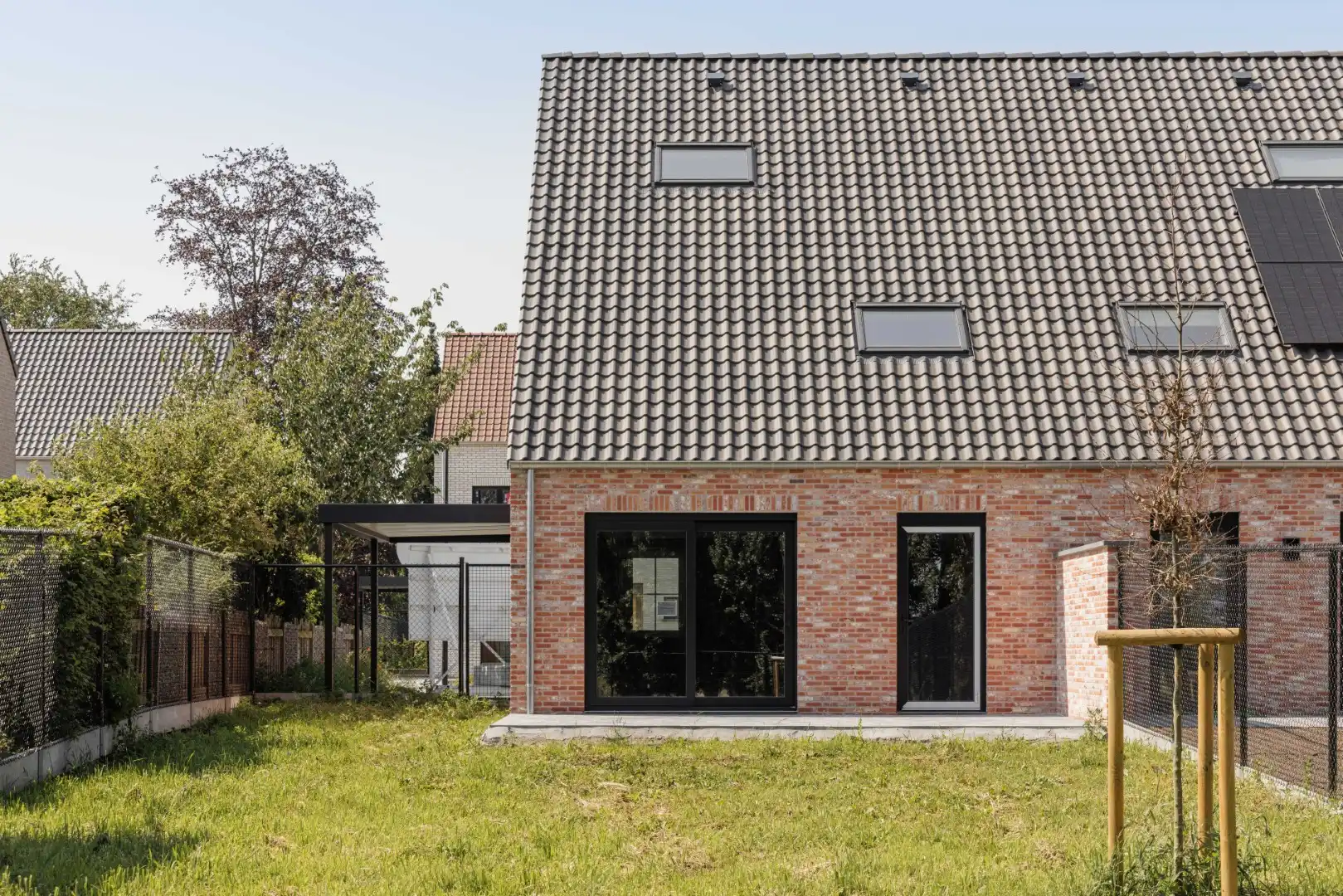 Energiezuinige halfopen bebouwing in het centrum foto 6
