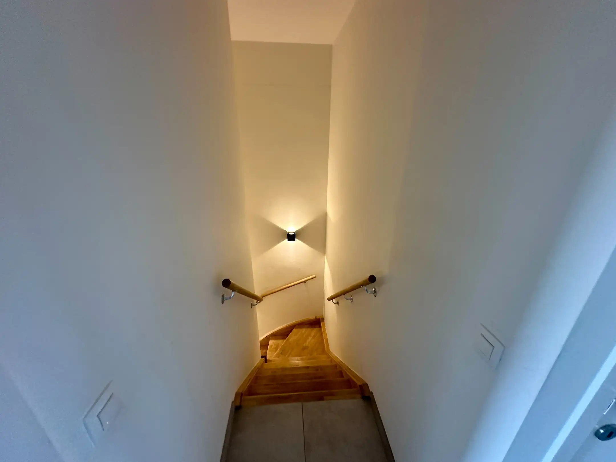 Nieuwbouwrijwoning met tuin, carport en drie slaapkamers in Maasmechelen foto 10