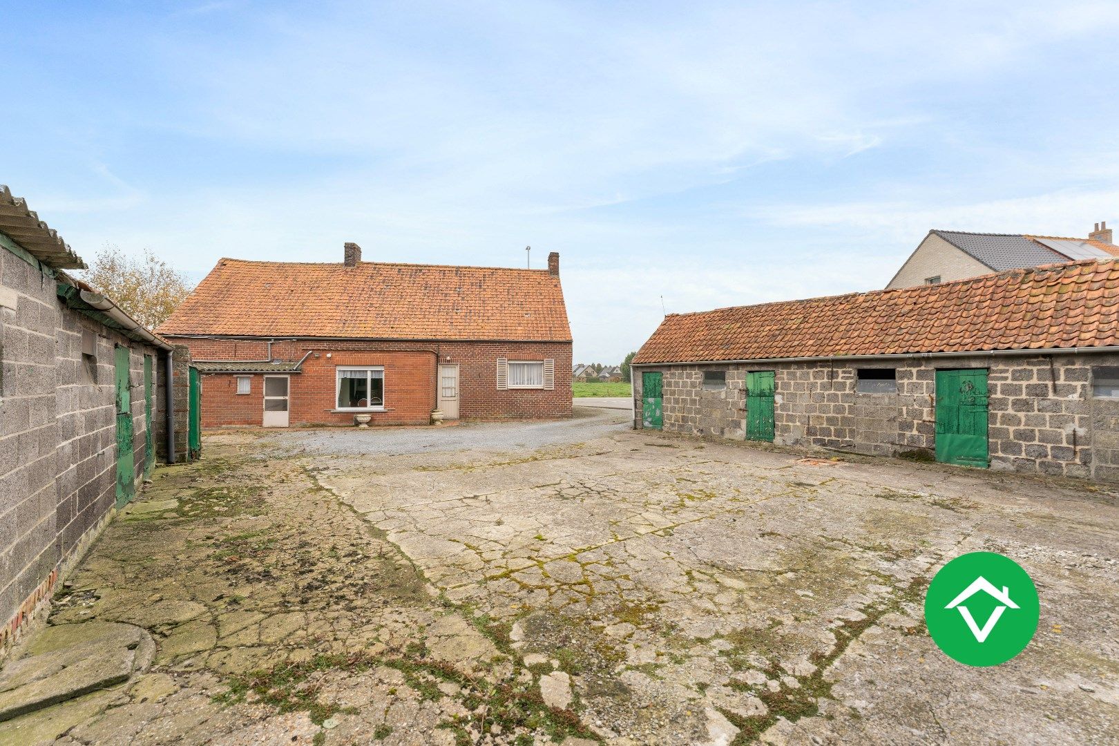 Alleenstaande hoeve met koterijen en vergezichten te Koekelare foto 20