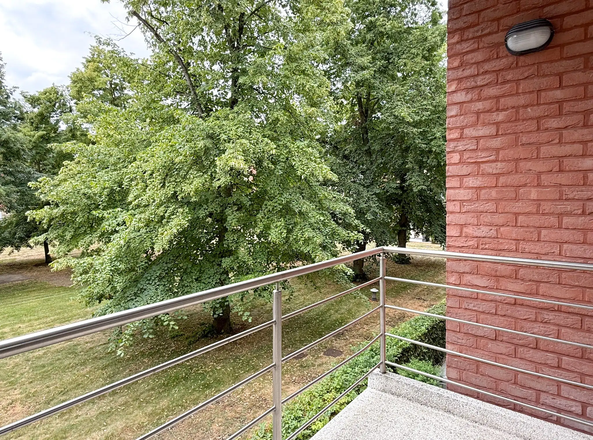 Rustig gelegen appartement nabij centrum Melsele met twee slaapkamers en garage foto 11