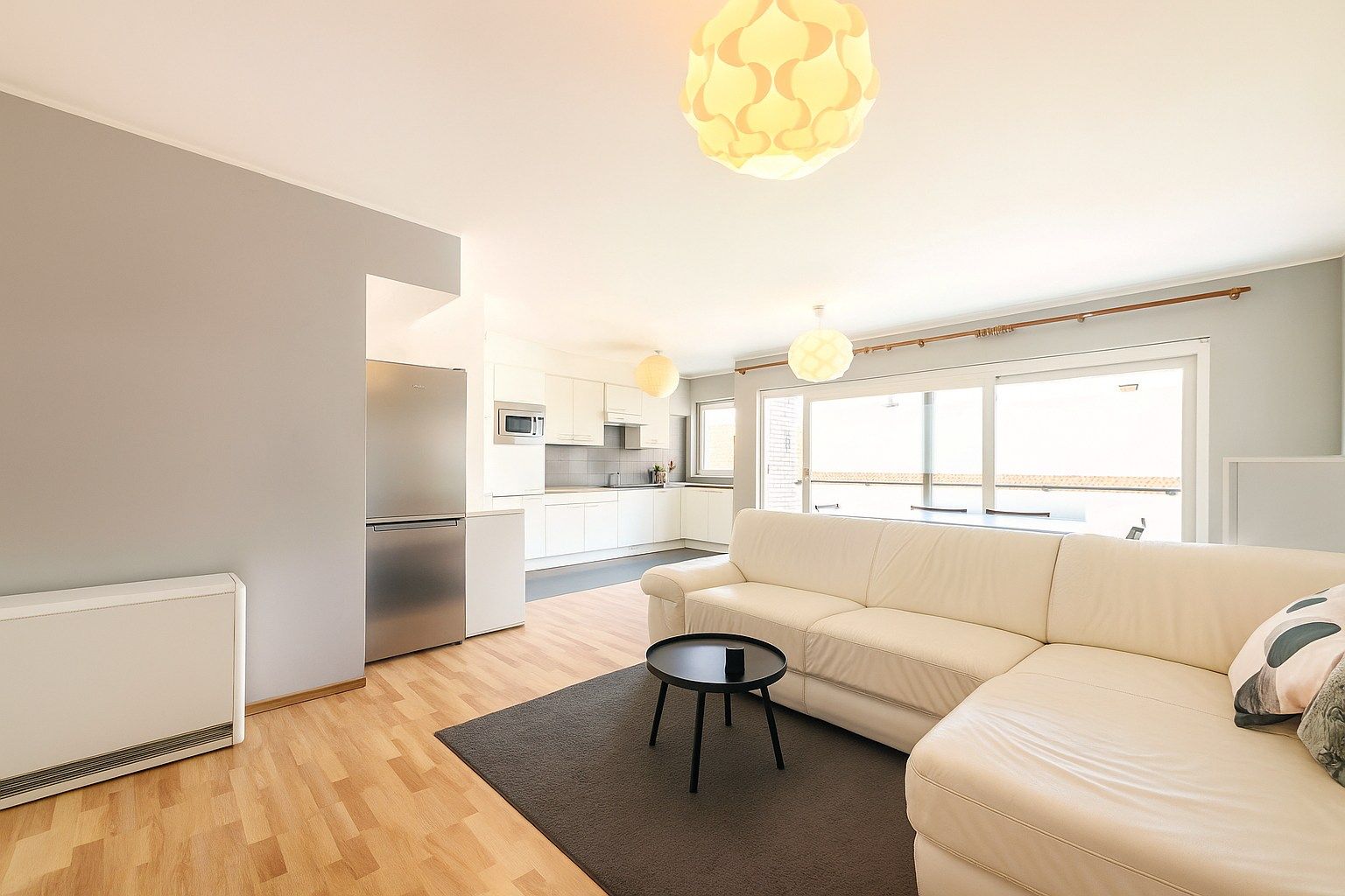INSTAPKLAAR APPARTEMENT MET CENTRALE LIGGING | 2 SLPKS foto {{pictureIndex}}