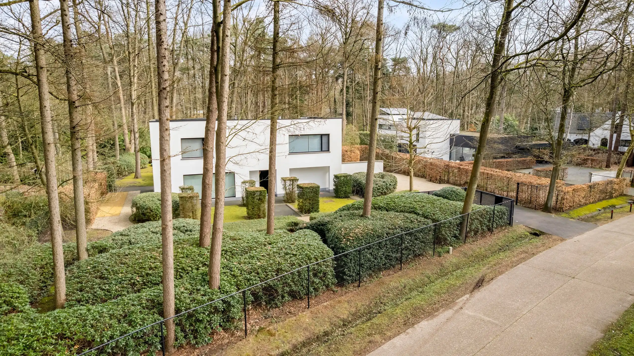 Moderne en instapklare villa op een rustige toplocatie in Heide foto 46