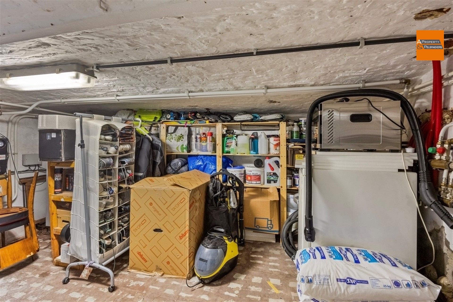 Gerenoveerde woning foto 30