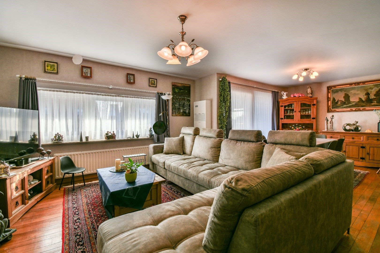 Energiezuinig appartement in hartje Torhout! foto 4