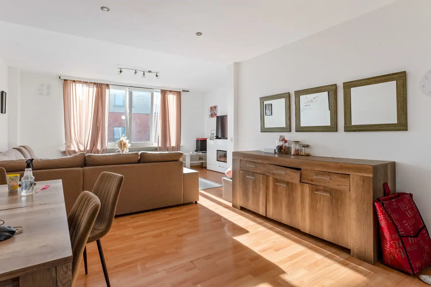 Opbrengsteigendom met 2 appartementen in Deurne! foto 11