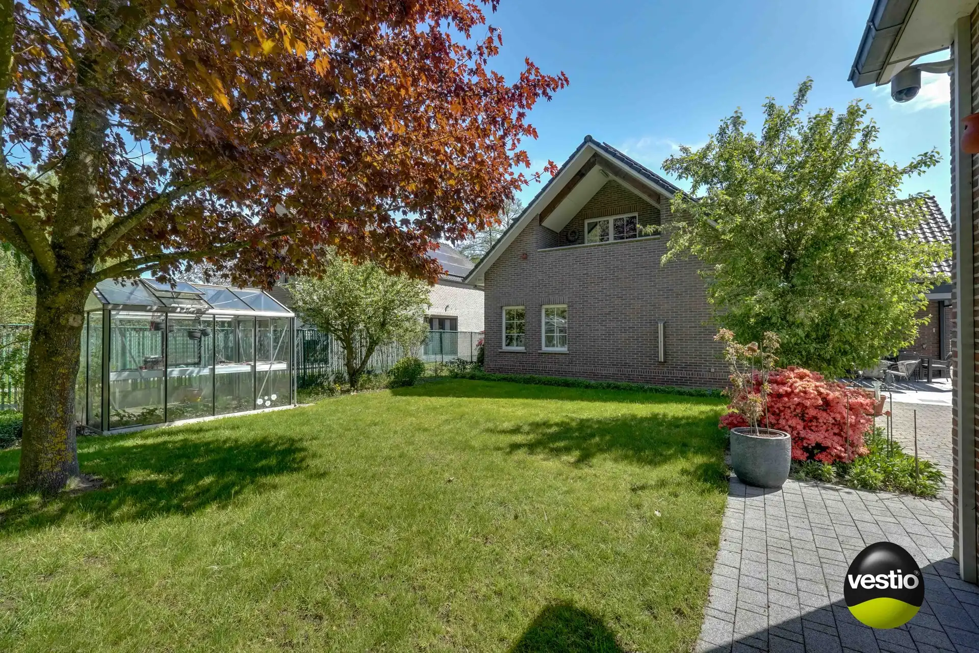RUIM, ENERGIEZUINIG LANDHUIS GELEGEN TEGEN NATUURGEBIED foto 34