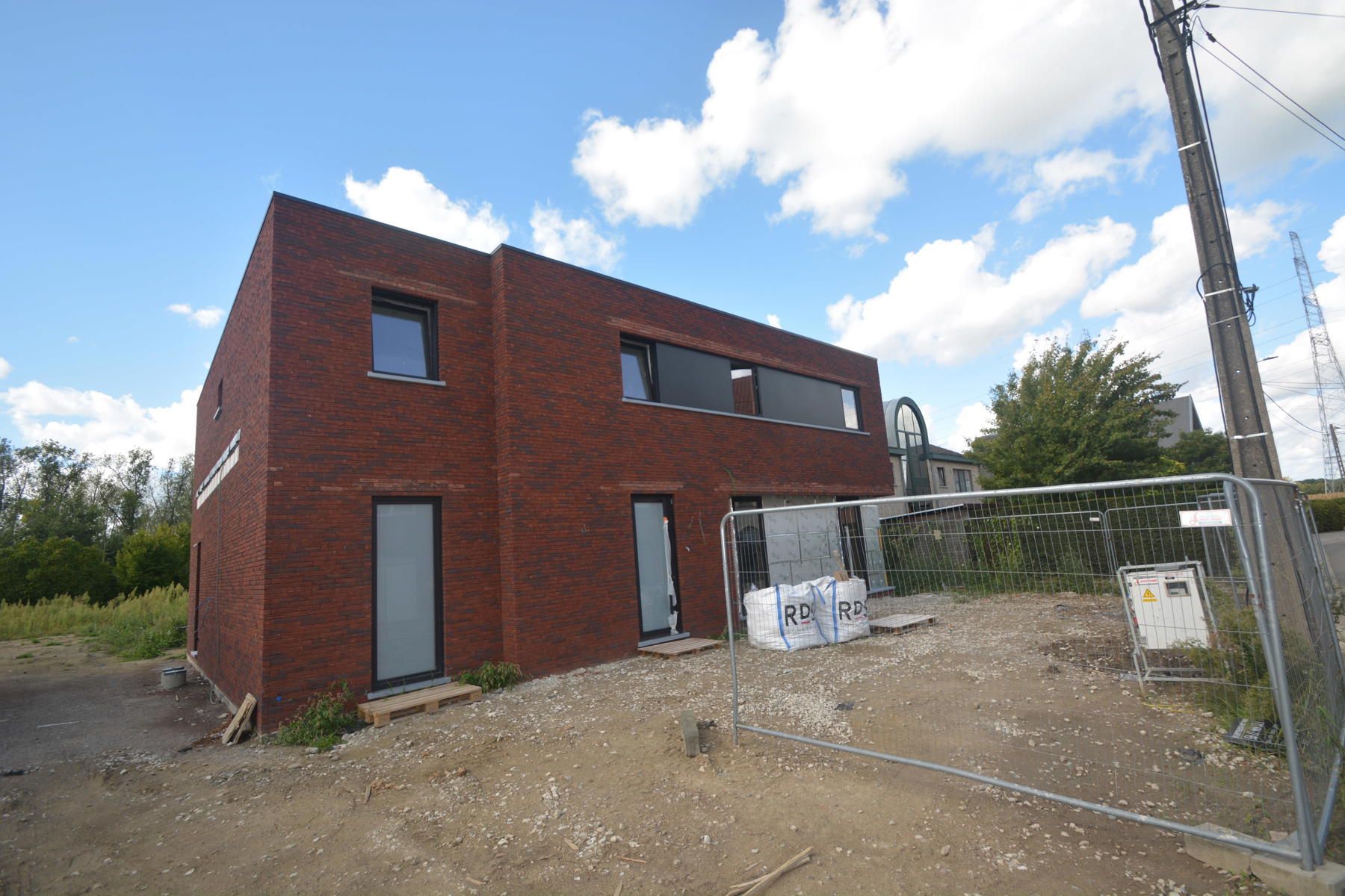 Ontdek nu dit prachtige project in een doodlopende straat! foto 19