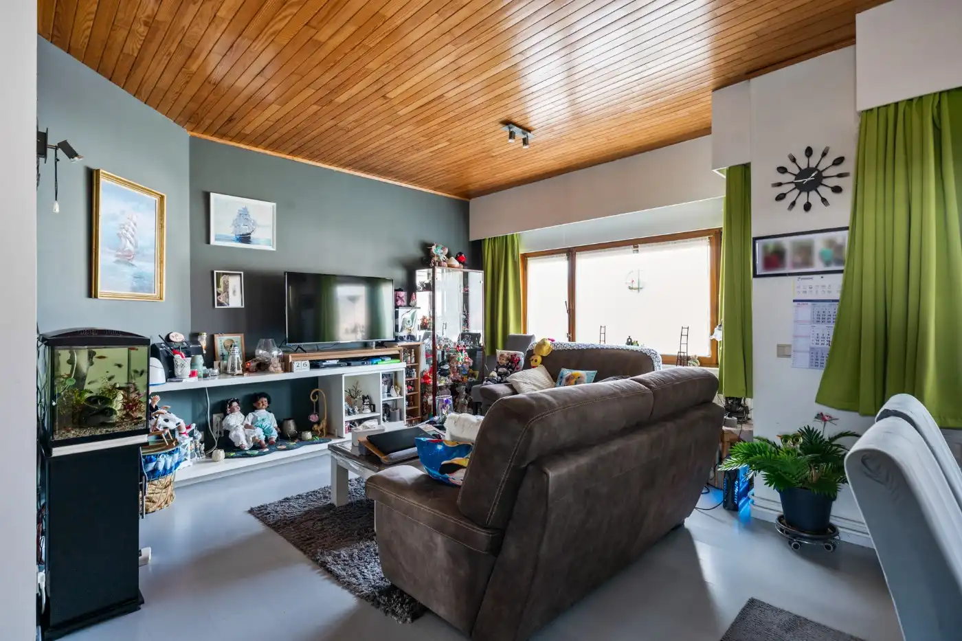 Tof app. op de 1e en 2e verd. met 2 slpk. en terrasje foto 2