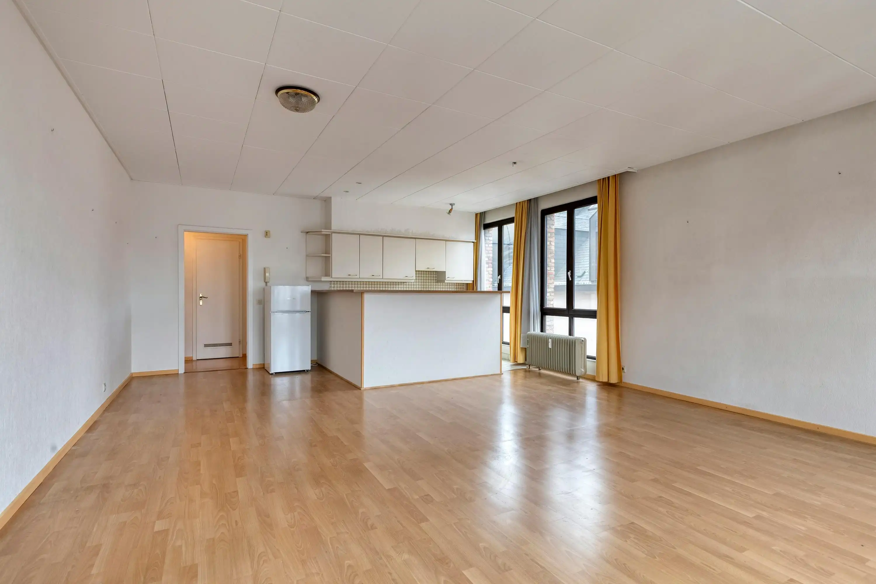 Op te frissen appartement te koop in Antwerpen Centrum foto 3