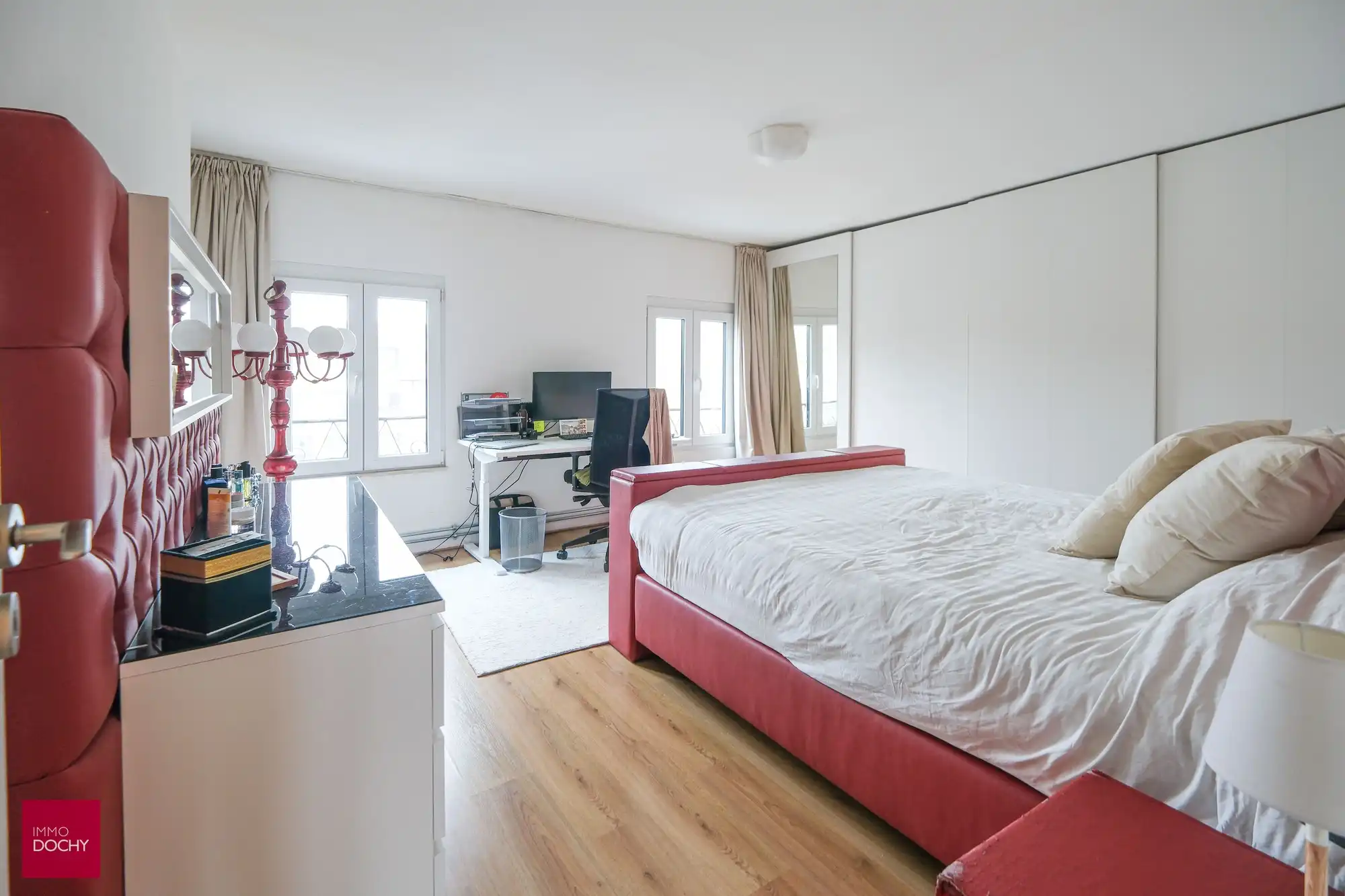 Vernieuwde herenwoning met atelier/magazijn/handelsruimte en lift centrum Kortrijk foto 13