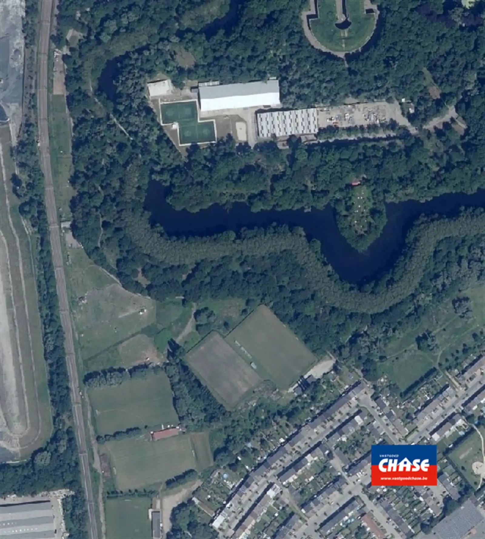 Unieke weiland - grondgebied | 20.251m² foto 10