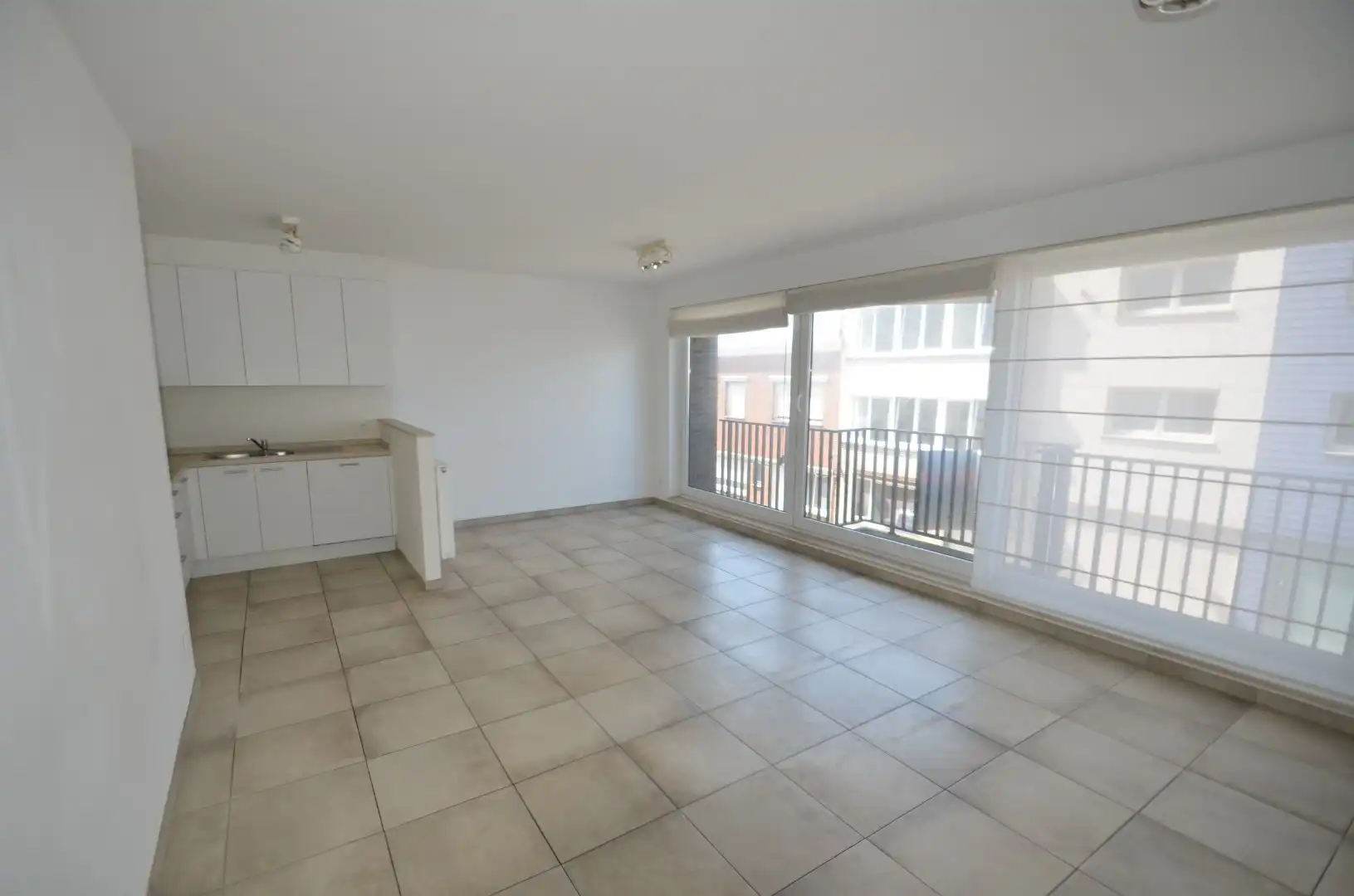 Modern, mooi afgewerkt appartement in Zeebrugge-Bad, incl parking foto 2